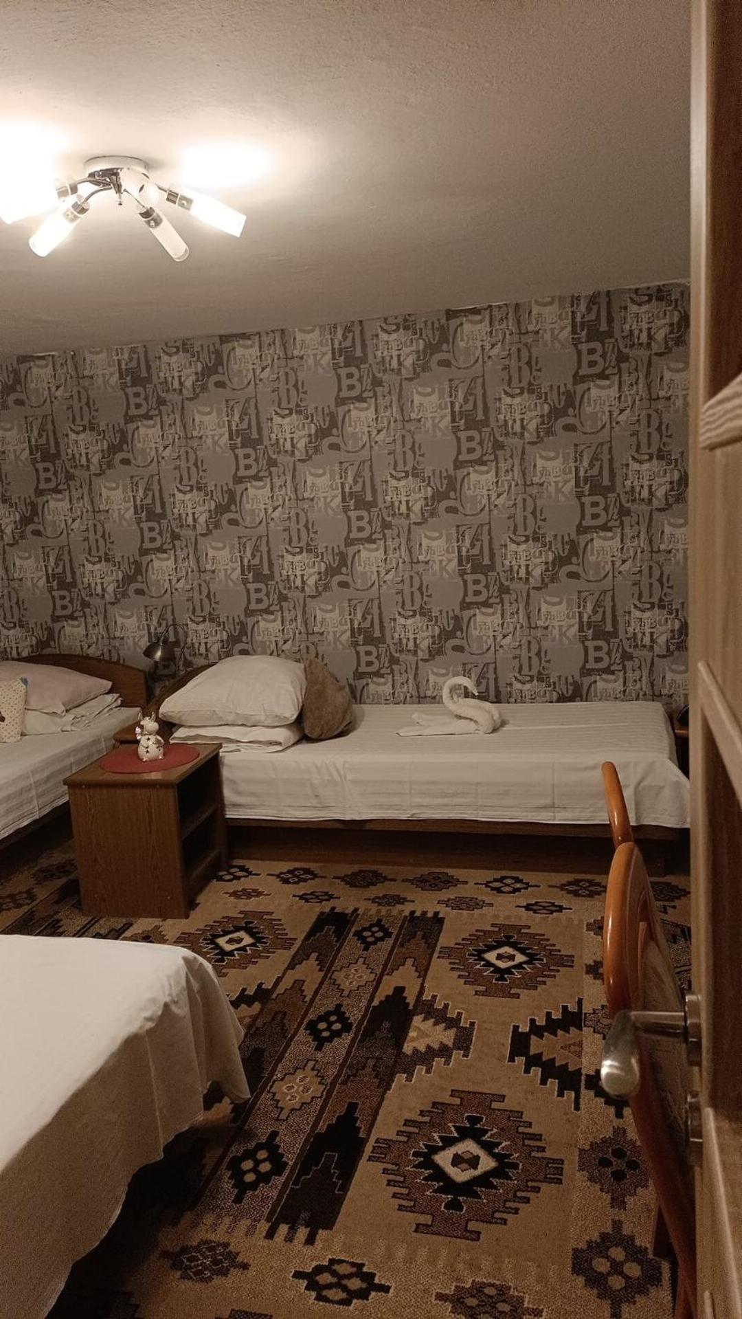 Hostel Poznań Esterno foto